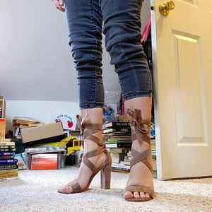 Glaze Womens Rose-Brown Ankle Tie Size 7 Block Wrap Heels